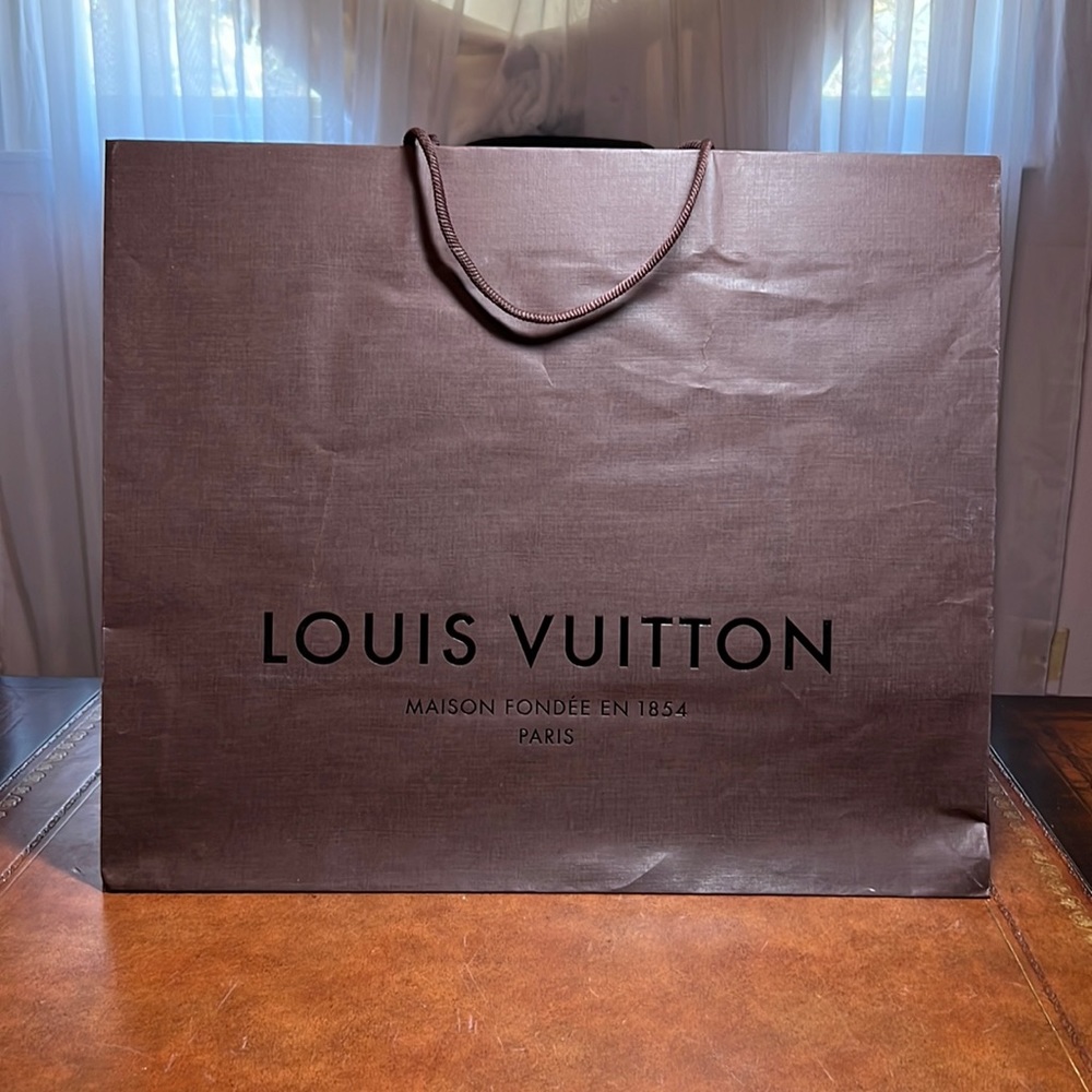 Louis Vuitton Shopping Bag.